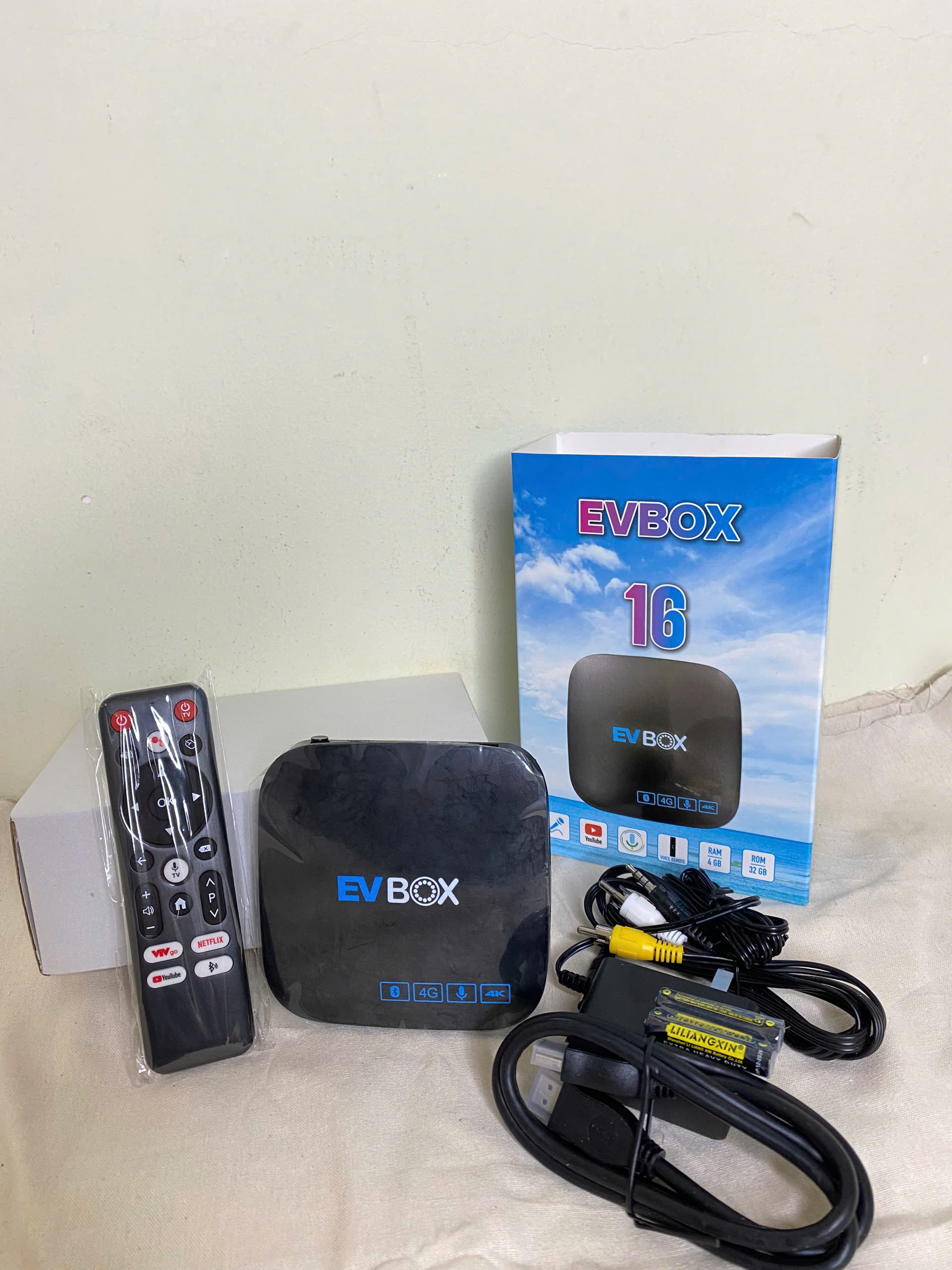 Z7062451418799 611db732ebe176f5b88135d095f37bfe Z7062451418799 611db732ebe176f5b88135d095f37bfe